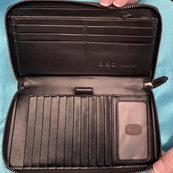 BVBYZI RFD Blocking Wallet - Picture 3 of 4